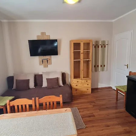 Bakonyi Kiscsillag Apartamento Bakonybél