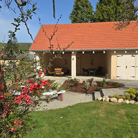 Bakonyi Kiscsillag Apartman Bakonybél