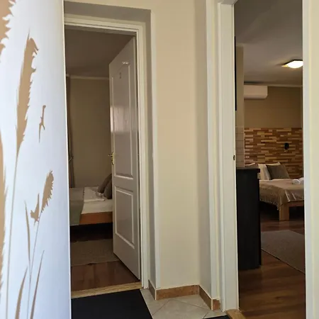 Apartamento Bakonyi Kiscsillag