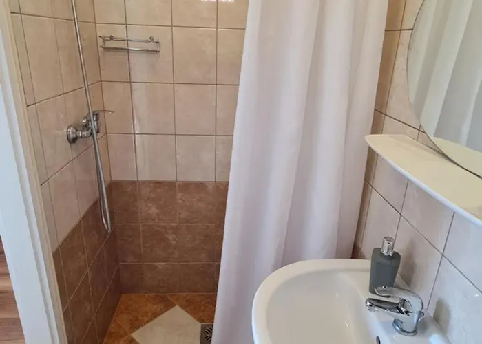 Bakonyi Kiscsillag Апартаменты *
